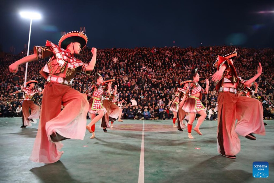 Torneo rurale di basket nel Guizhou accolto con grande entusiasmo