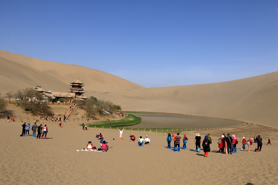 Aprile, ottima stagione per visitare Dunhuang sulla Via della Seta
