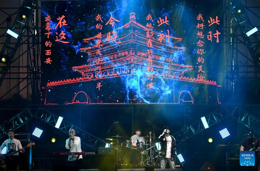 Vari tipi di musica in tutto il mondo si incontrano a Xi'an attraverso gli scambi culturali