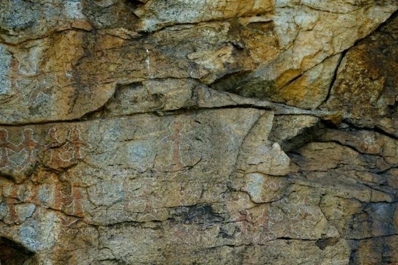 Antica pittura rupestre identificata nelle praterie della Cina settentrionale