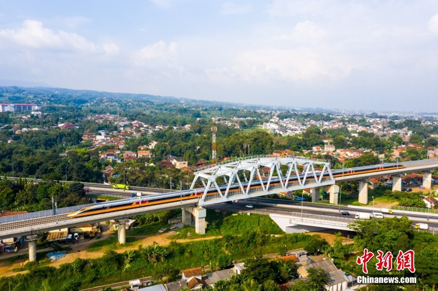 Iniziati i test congiunti dei componenti della ferrovia ad alta velocità Jakarta–Bandung