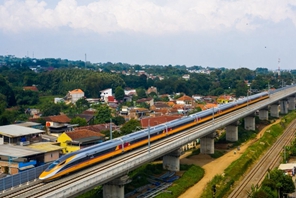 Iniziati i test congiunti dei componenti della ferrovia ad alta velocità Jakarta–Bandung