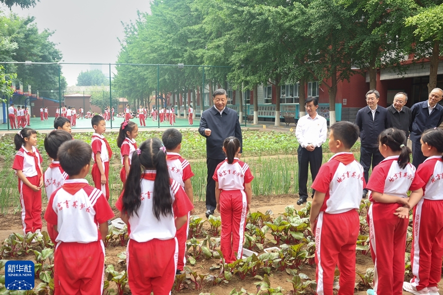 Xi Jinping: auguri alle future generazioni per la Giornata Internazionale del Bambino del 1° giugno