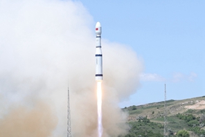 Cina lancia con successo il satellite di Shiyan-25