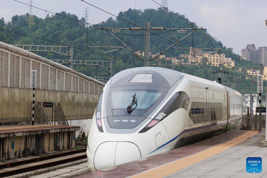 La ferrovia ad alta velocità Guiyang-Nanning inizia ufficialmente i test di funzionamento