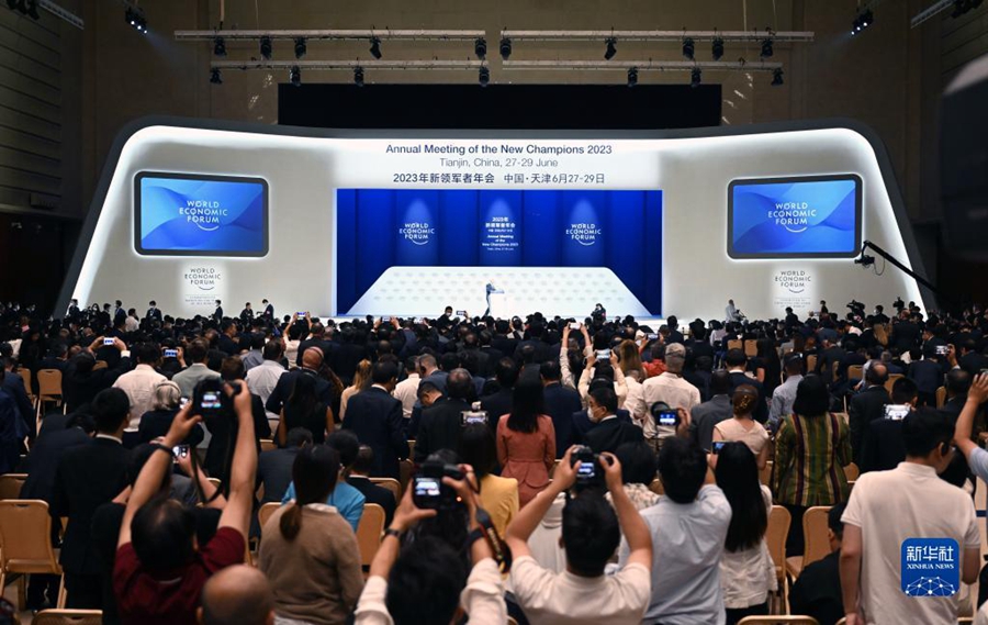 Si apre a Tianjin il 14° Forum estivo di Davos