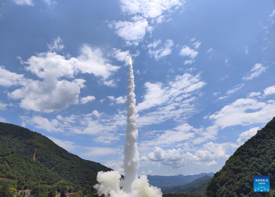 Razzo cinese Kuaizhou-1A lancia cinque nuovi satelliti