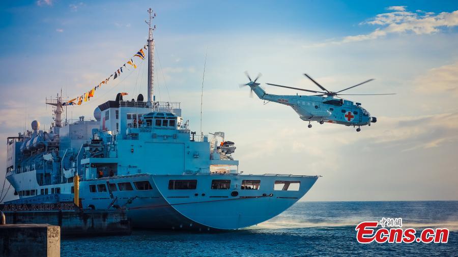 La nave ospedale della Marina cinese parte dalle Isole Salomone per Timor Est