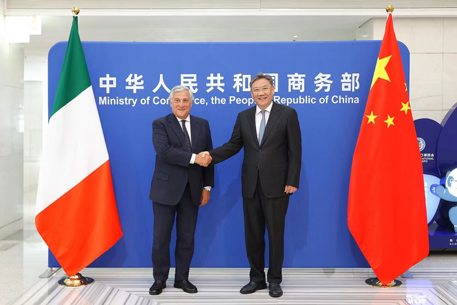 Incontro tra Wang Wentao e Antonio Tajani