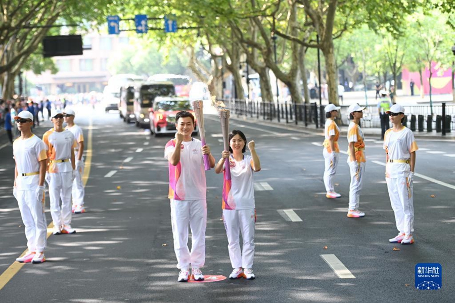 Parte la staffetta della fiaccola della 19esima edizione di Giochi Asiatici di Hangzhou