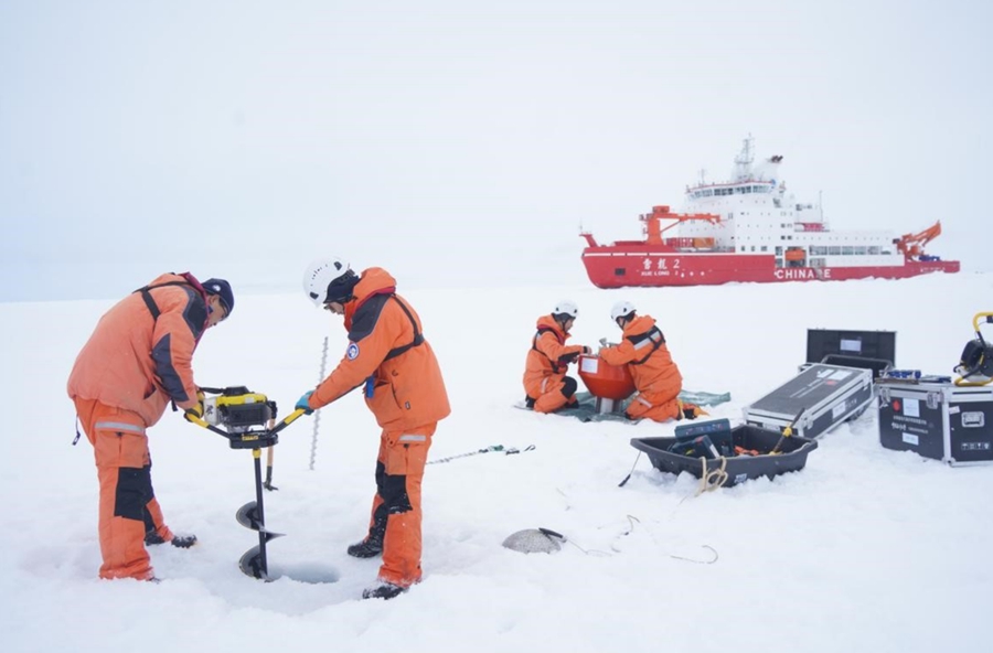 La spedizione scientifica cinese inizia la ricerca al Polo Nord