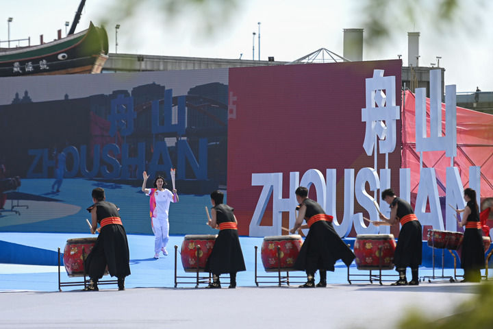 Zhoushan: staffetta della torcia della 19esima edizione di Giochi Asiatici di Hangzhou