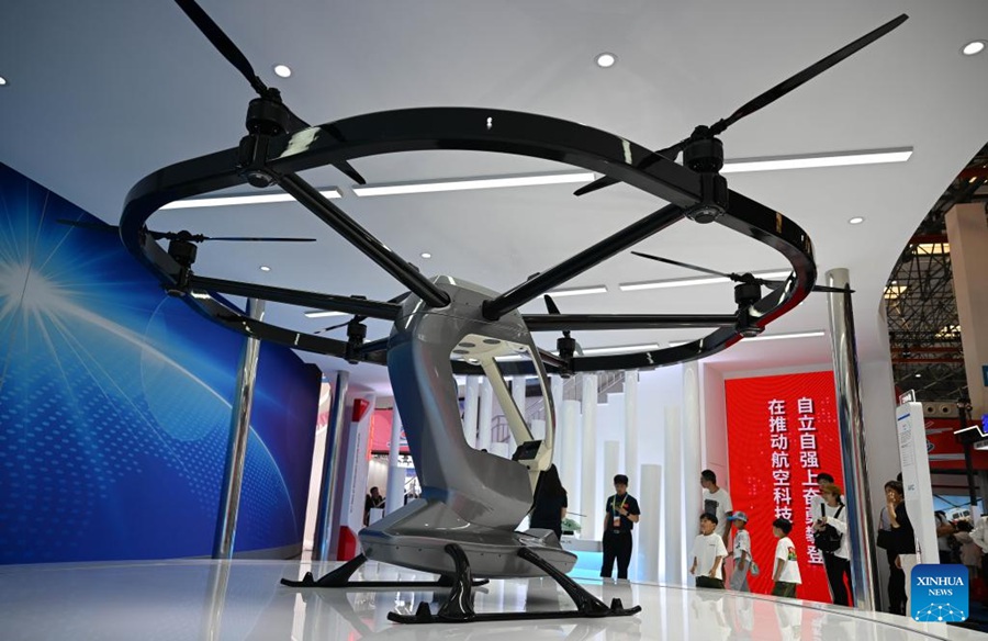 Sesta edizione della China International Helicopter Expo tenuta nella città di Tianjin
