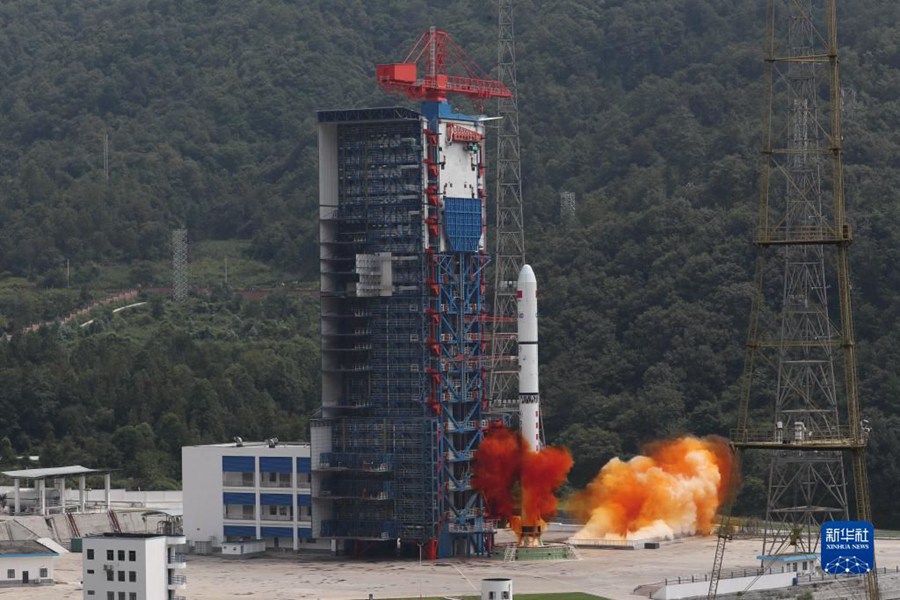 Cina, lanciato con successo il satellite Yaogan 39