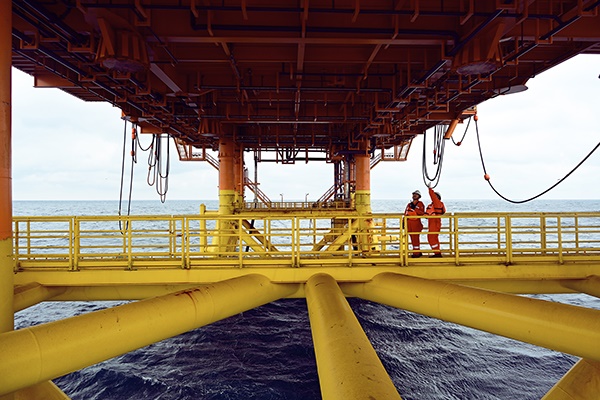 Cina: complesso petrolifero Enping 15-1 entra in piena produzione