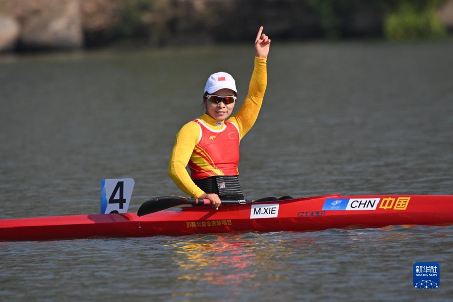 Prima medaglia d'oro agli Para Giochi Asiatici di Hangzhou! La delegazione cinese vince la finale di canoa femminile KL1