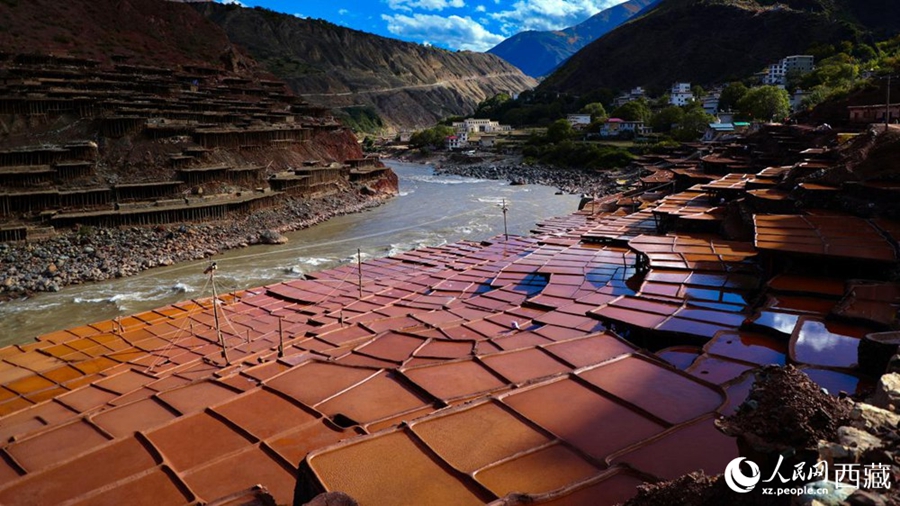 Xizang: campi di sale millenari sulle rive del fiume Lancang