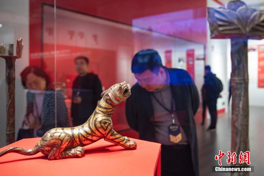 Centinaia di tesori nazionali in esposizione per i 90 anni del Museo di Nanjing