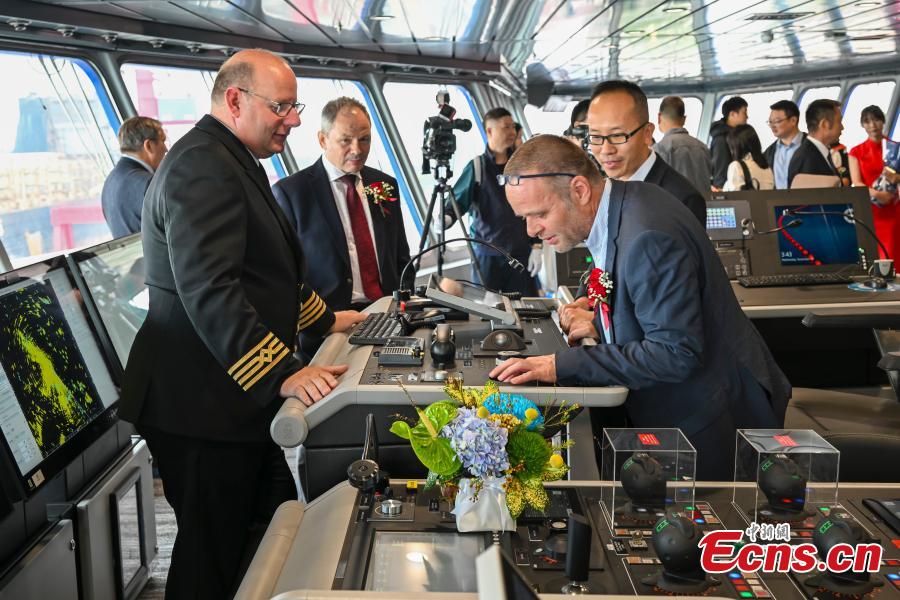Nave passeggeri ro-ro ibrida a batteria di grande capacità consegnata nel sud della Cina