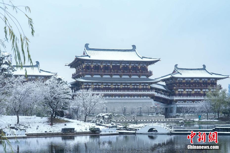 Una nevicata riporta Luoyang alla storia