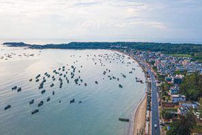 Hainan celebra l'apertura dell'autostrada panoramica costiera