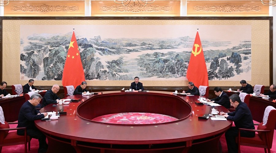 Xi Jinping presiede riunione dell'Ufficio Politico del Comitato Centrale del PCC