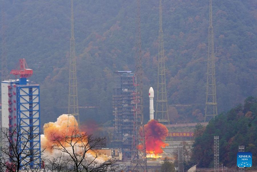 La Cina lancia nuovi satelliti per migliorare i servizi BDS-3