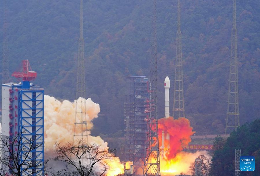 La Cina lancia nuovi satelliti per migliorare i servizi BDS-3