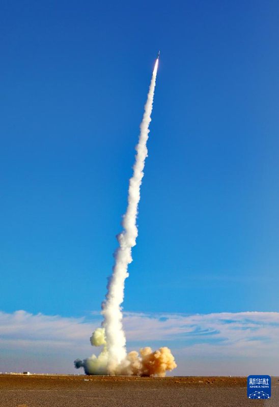Cina, lanciato con successo satellite Tianxing-1 02