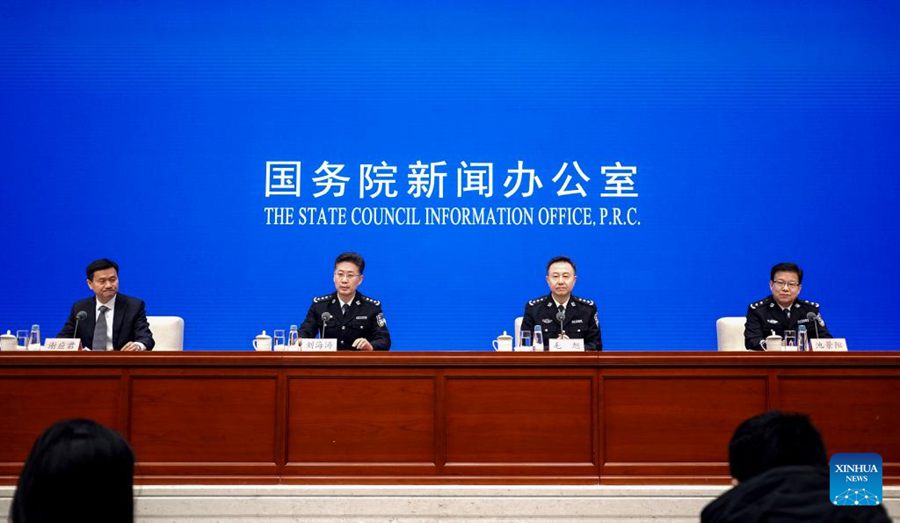 La Cina attua misure per facilitare l'ingresso di cittadini stranieri