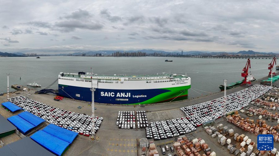 Numero record di veicoli esportati in un unico viaggio dal porto di Xiamen