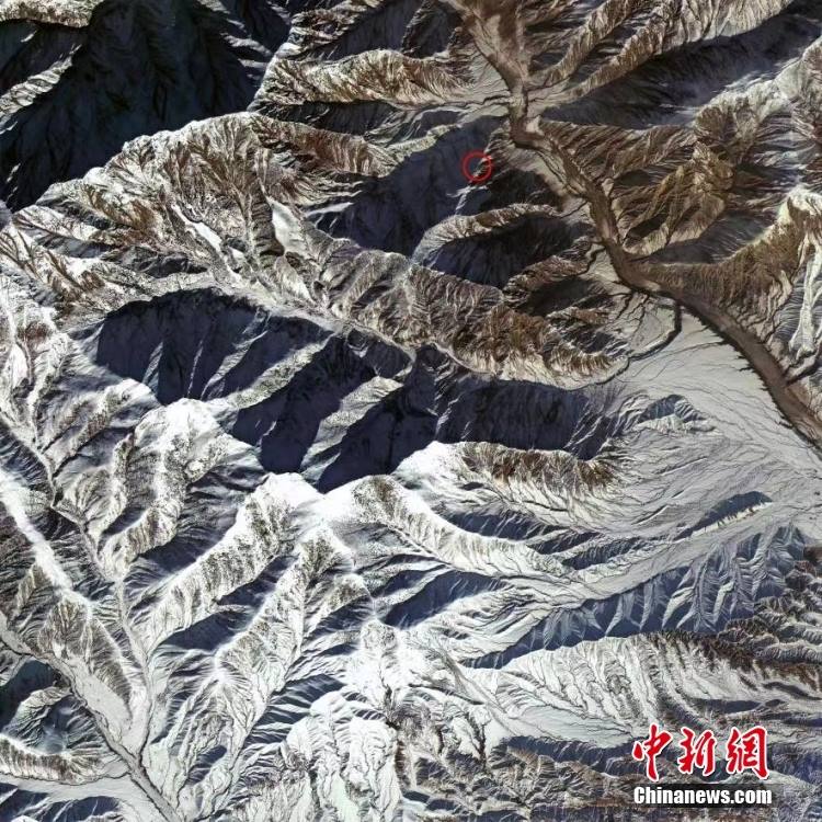 I satelliti cinesi si uniscono ai soccorsi in seguito al terremoto dello Xinjiang