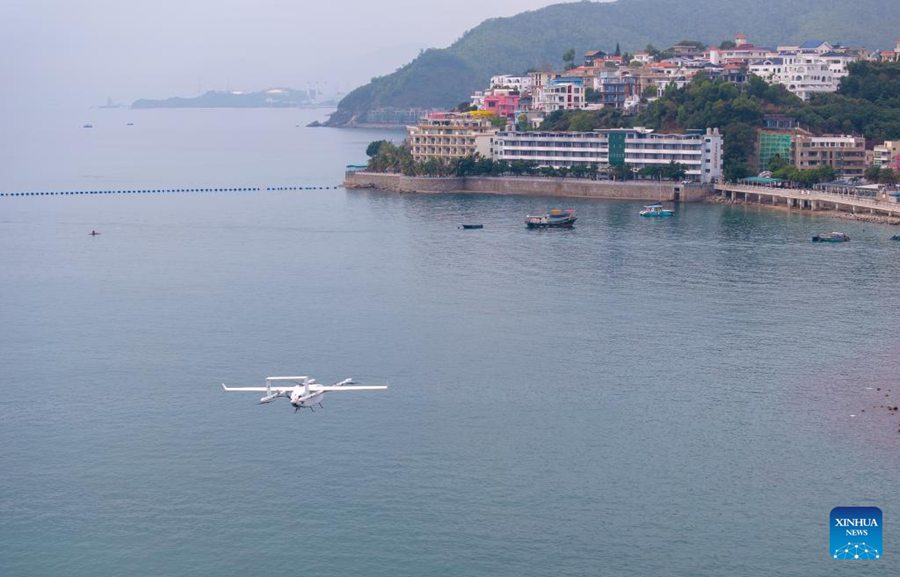 Shenzhen: nuova rotta di consegna di frutti di mare tramite drone