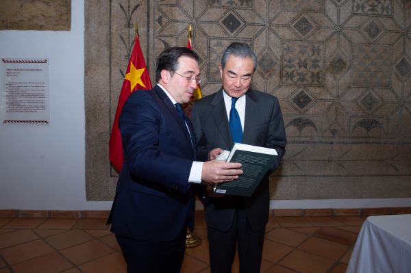 Colloquio tra ministri degli Esteri di Cina e Spagna raggiunge consensi