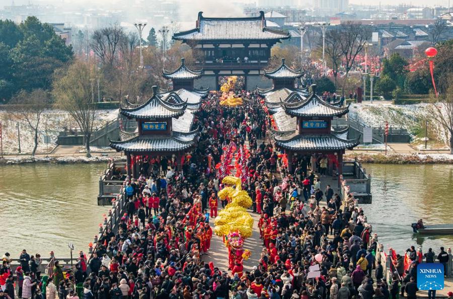 Un'attività folcloristica annuale svolta nell'Anhui