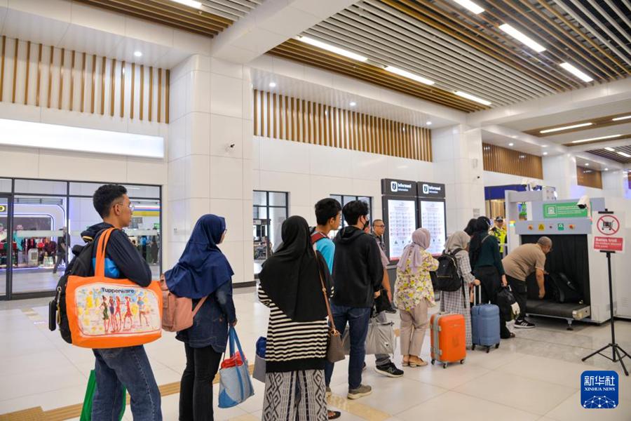 Ferrovia ad alta velocità Jakarta-Bandung ha trasportato oltre 2 milioni di passeggeri