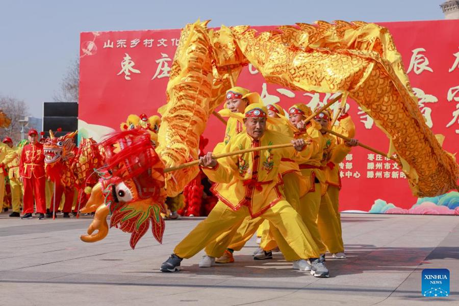 Varie attività in tutta la Cina per festeggiare il giorno di Longtaitou