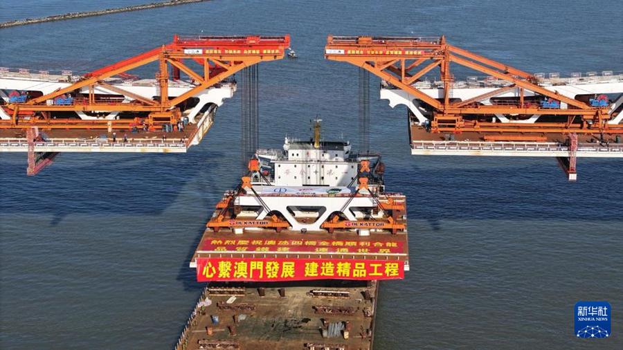 Il quarto ponte Macao-Taipa in costruzione. (12 marzo 2024 - Xinhua)