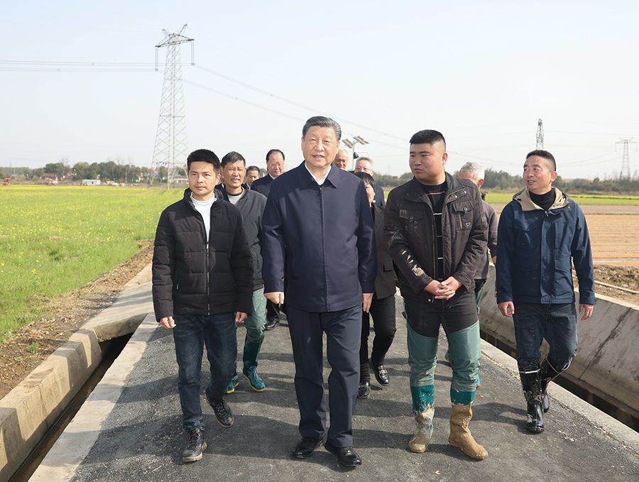 Ispezione di Xi Jinping a Changde, nella provincia dello Hunan