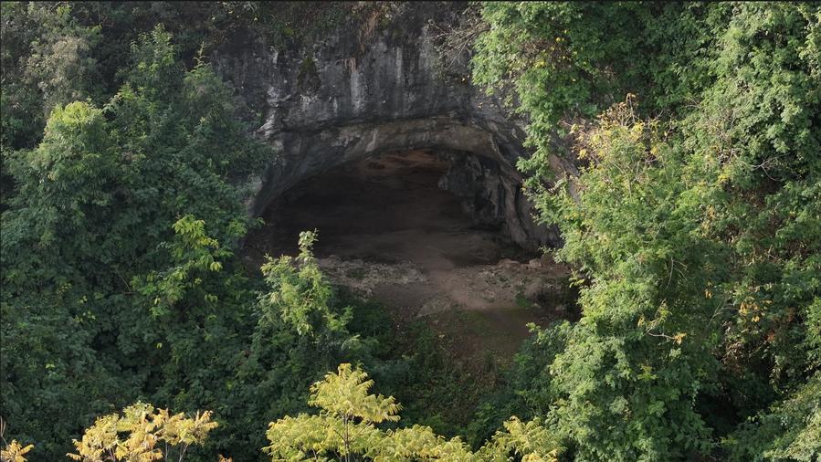 Caverne preistoriche scavano nella storia degli ominidi