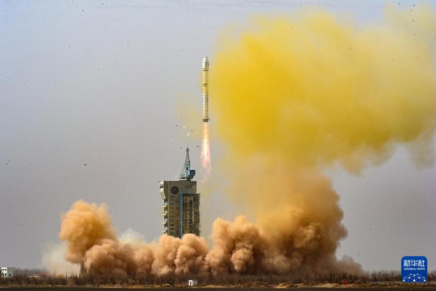 Cina: inviati in orbita il gruppo di satelliti Yunhai-2 02