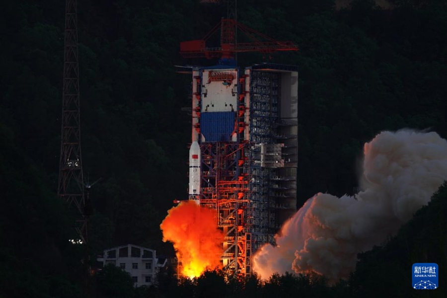 Cina: lanciato con successo il satellite di telerilevamento Yaogan-42 01