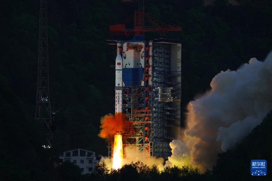 Cina: lanciato con successo il satellite di telerilevamento Yaogan-42 01