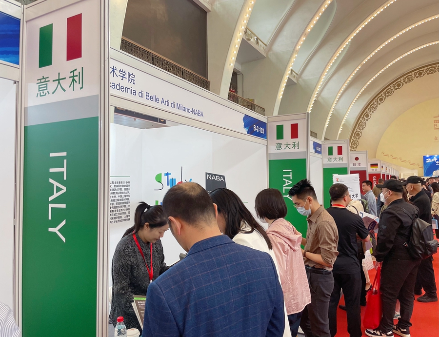 Istituti italiani partecipano alla 29a Mostra del China International Education Exhibition Tour (CIEET)