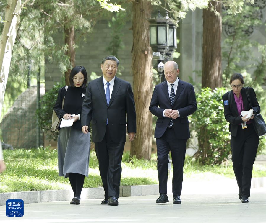 Beijing, incontro tra Xi Jinping e Olaf Scholz