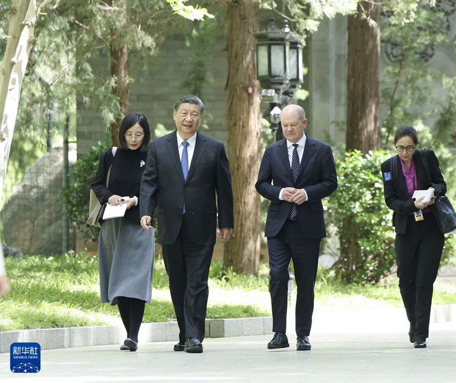 Beijing, incontro tra Xi Jinping e Olaf Scholz