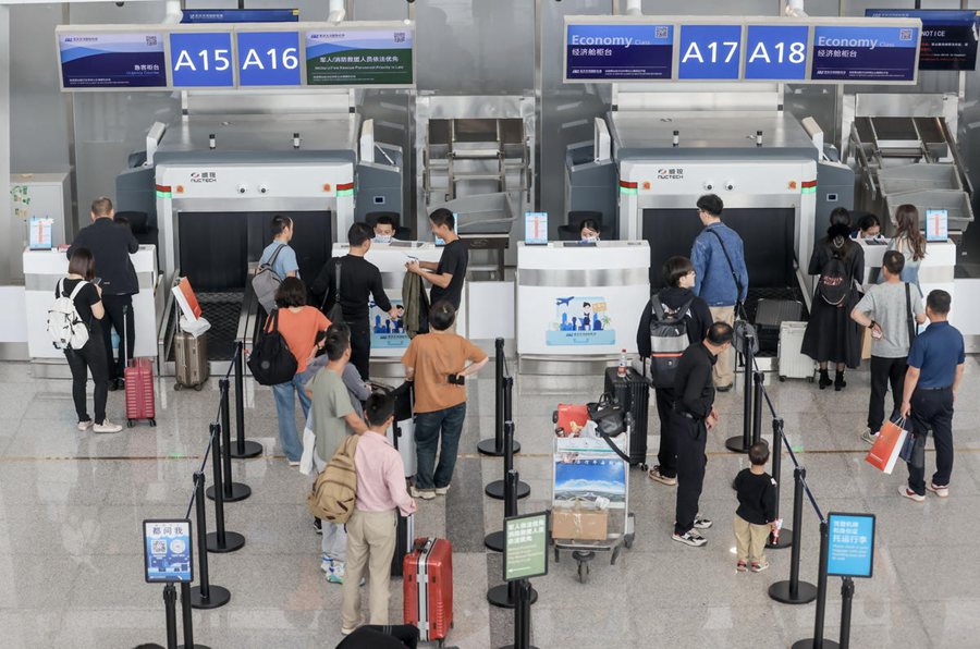 Cina, nuovo record del trasporto passeggeri e merci dell'aviazione civile nel primo trimestre
