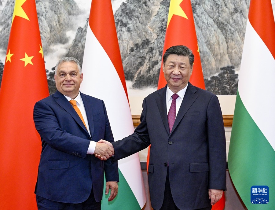 Beijing: incontro tra Xi Jinping e Viktor Orban