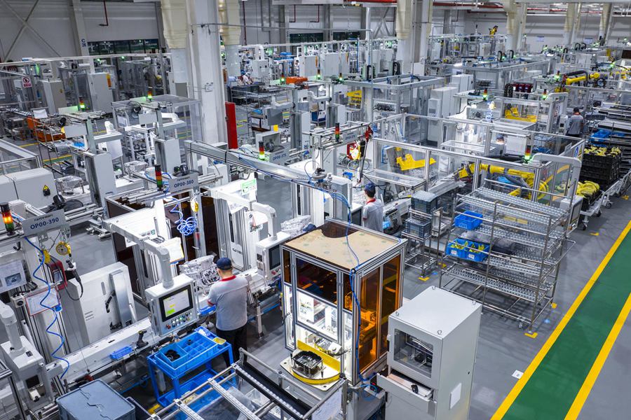 Cina: +8,7% il valore aggiunto della manifattura hi-tech nel primo semestre 2024