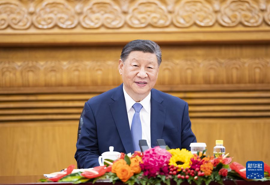 Xi Jinping: 
